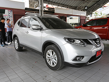 ติดตั้งกล้องติดรถยนต์ BLACKSYS สำหรับ NISSAN X-TRAIL