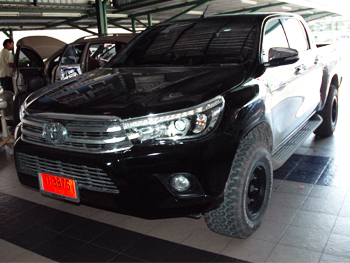 ติดตั้ง เครื่องเสียงรถยนต์  สำหรับ  NEW TOYOTA HILUX REVO