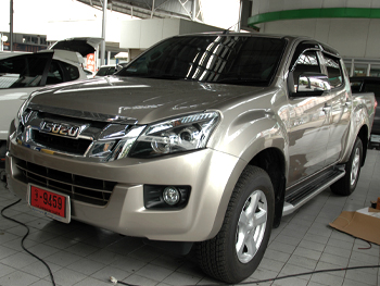 ใส่ลำโพง Toppanel DEGO ให้กับ NEW D-MAX 2012