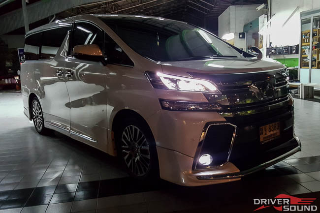 งานติดตั้ง FRONT ALPINE X009 และจอเพดาน DECAR DAV-156HD พร้อมกล่องรับสัญญาณ DIGITAL TV