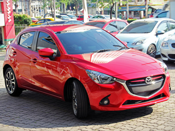 ติดตั้ง กล้องหลัง แบบตรงรุ่น สำหรับ (ALL NEW MAZDA2 SKYACTIV-D)