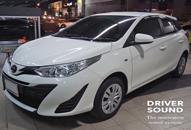 ติดตั้ง จอ กล้องมองหลัง ใน toyota yaris