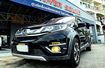 HONDA BR-V  ติดตั้งจอ ANDROID MONSTER  ตรงรุ่น  กล้องรอบคัน MONSTER 360