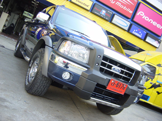 ออกแบบ ติดตั้ง เครื่องเสียงรถยนต์ FORD RANGER