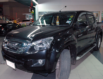 ติดตั้ง TOPPANEL ลำโพง ROCK-A-BILLY ทั้งชุด,ซับ COMPETENCE COM10'',ตู้ซับตรงรุ่นสำหรับ ALL NEW D-MAX ครับ