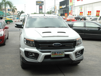 ติดตั้ง เครื่องเสียงรถยนต์ สำหรับ FORD RANGER 2.2 WILDTRAK