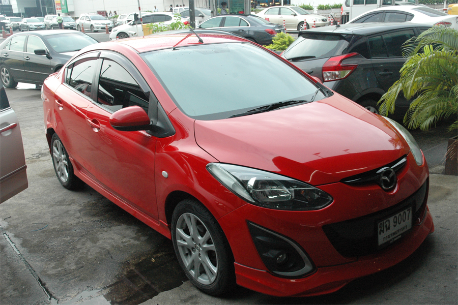 mazda 2 เครื่องเสียง รถยนต์