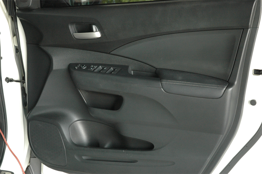nissan march เครื่องเสียง รถยนต์ 