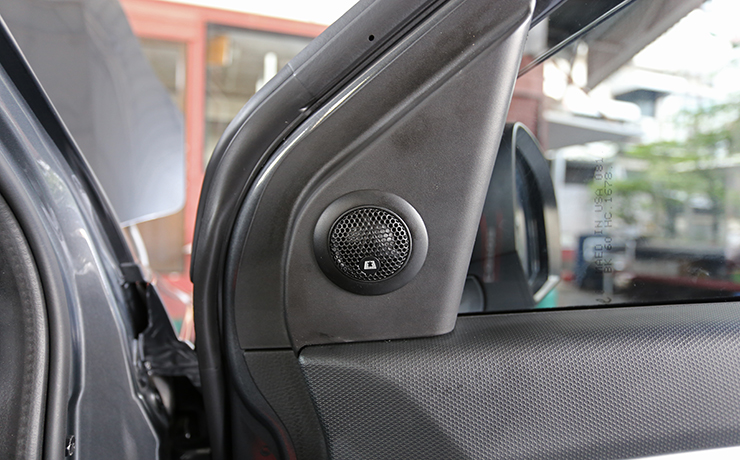 suzuki swift จอ ตรงรุ่น ชุด ลำโพง