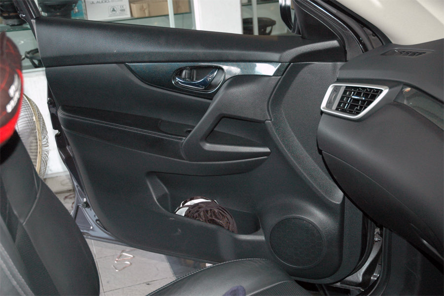 nissan x trail เครื่องเสียง รถยนต์ ลำโพง bassbox