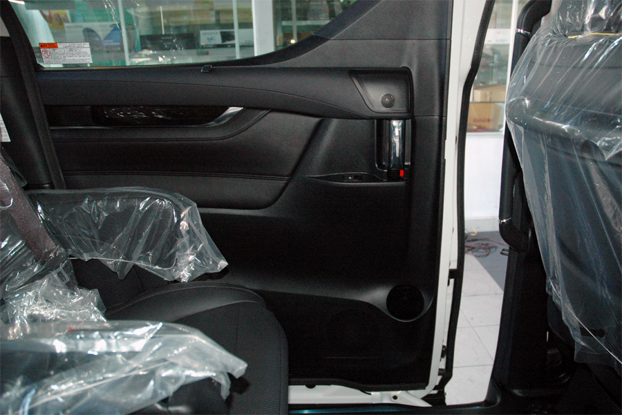 toyota vellfire เครื่องเสียง รถยนต์ จอ ตรงรุ่น ระบบเสียง