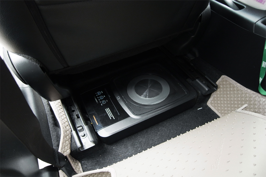 mazda 2 จอ ตรงรุ่น bassbox