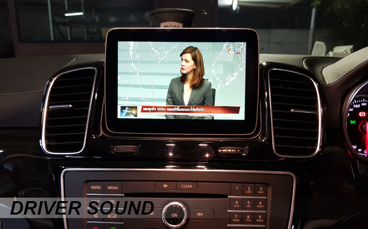 Benz GLE 500e ติดตั้งกล่องดิจิตอลทีวี และ ระบบกล้องบันทึก หน้า หลัง