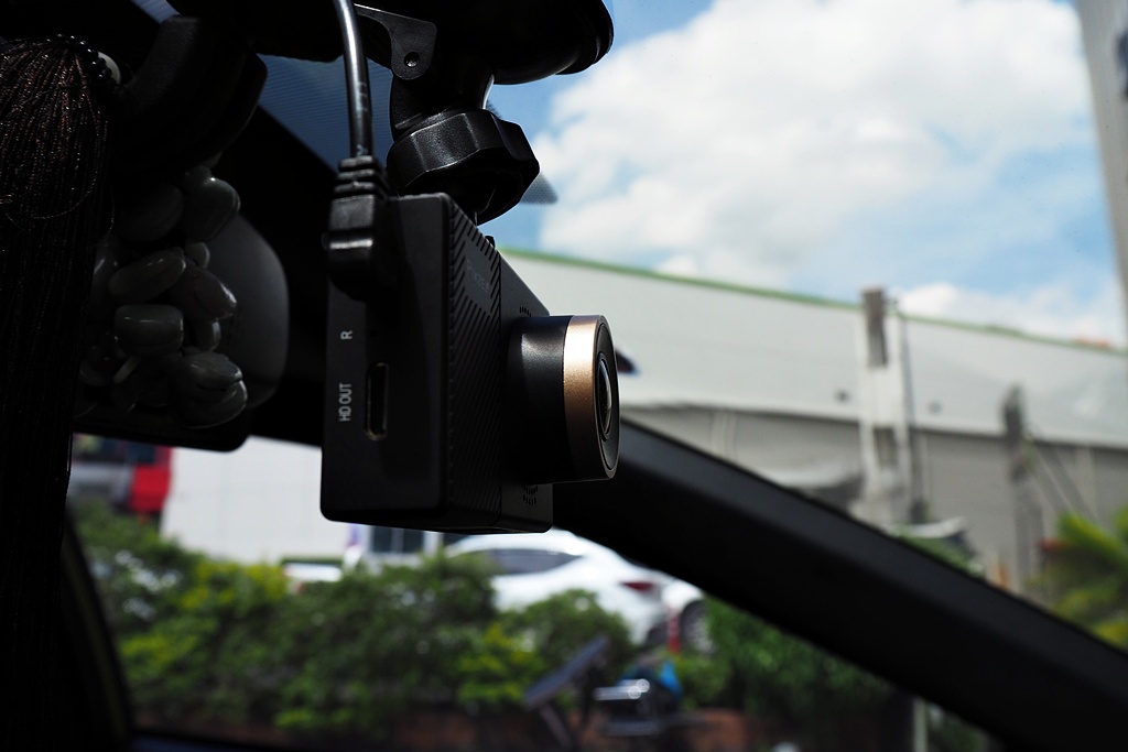 toyota yaris จอ ตรงรุ่น กล้องหลัง ลำโพง