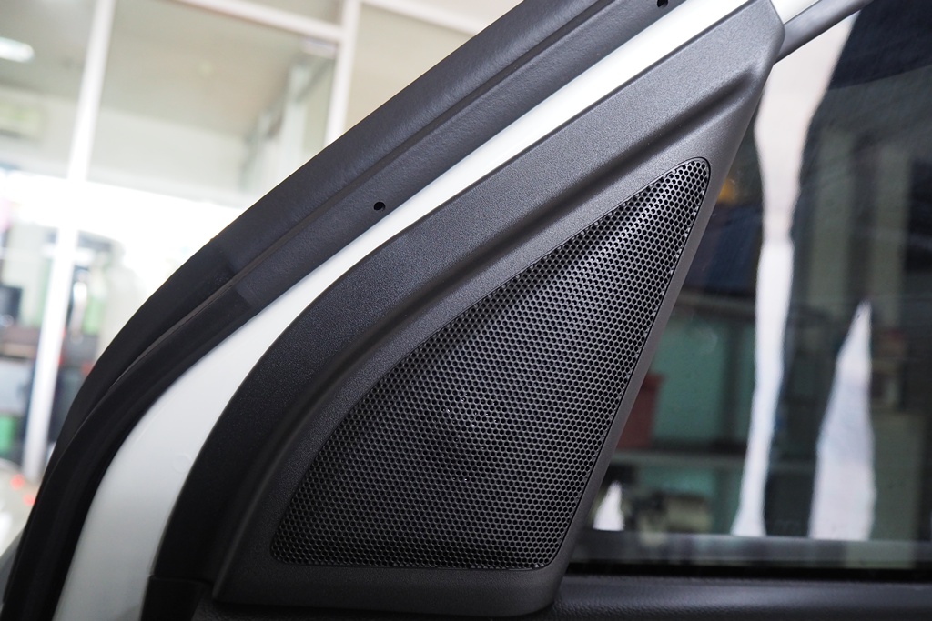 suzuki swift จอ ตรงรุ่น กล้องมองหลัง ชุดลำโพง 