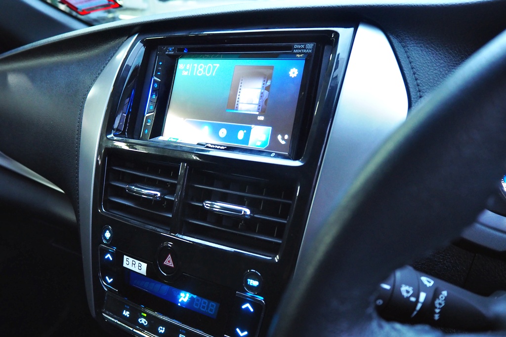 toyota yaris จอ ตรงรุ่น กล้องหลัง 