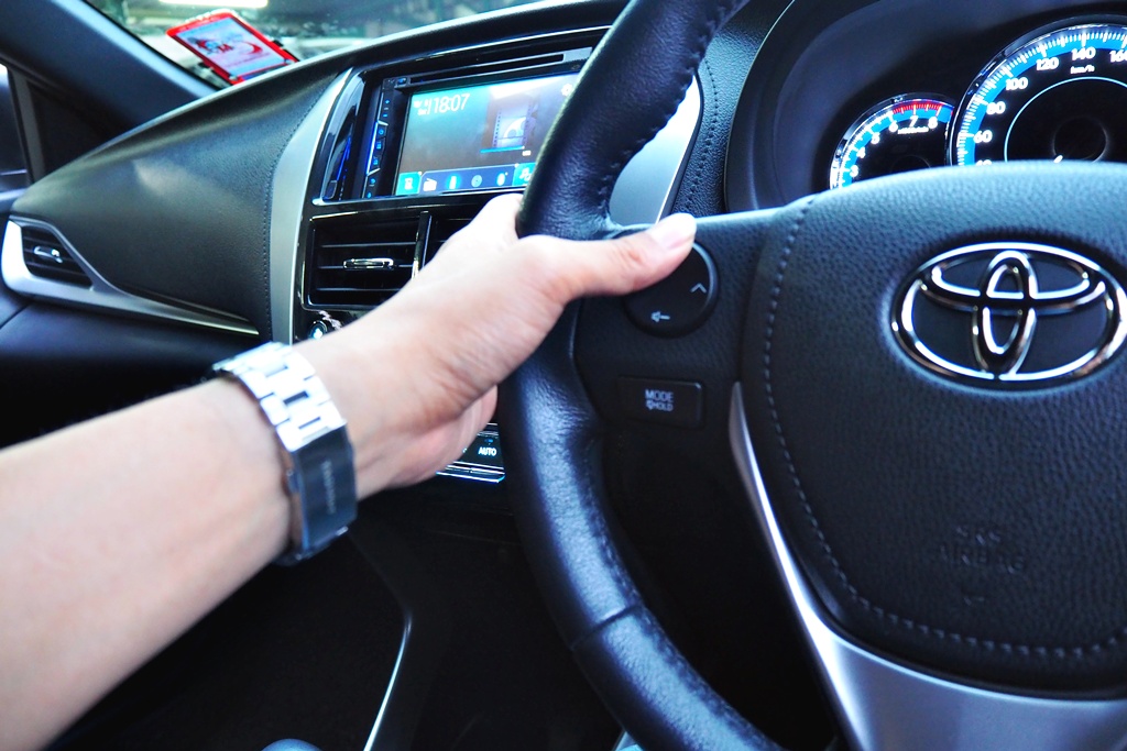 toyota yaris จอ ตรงรุ่น กล้องหลัง 