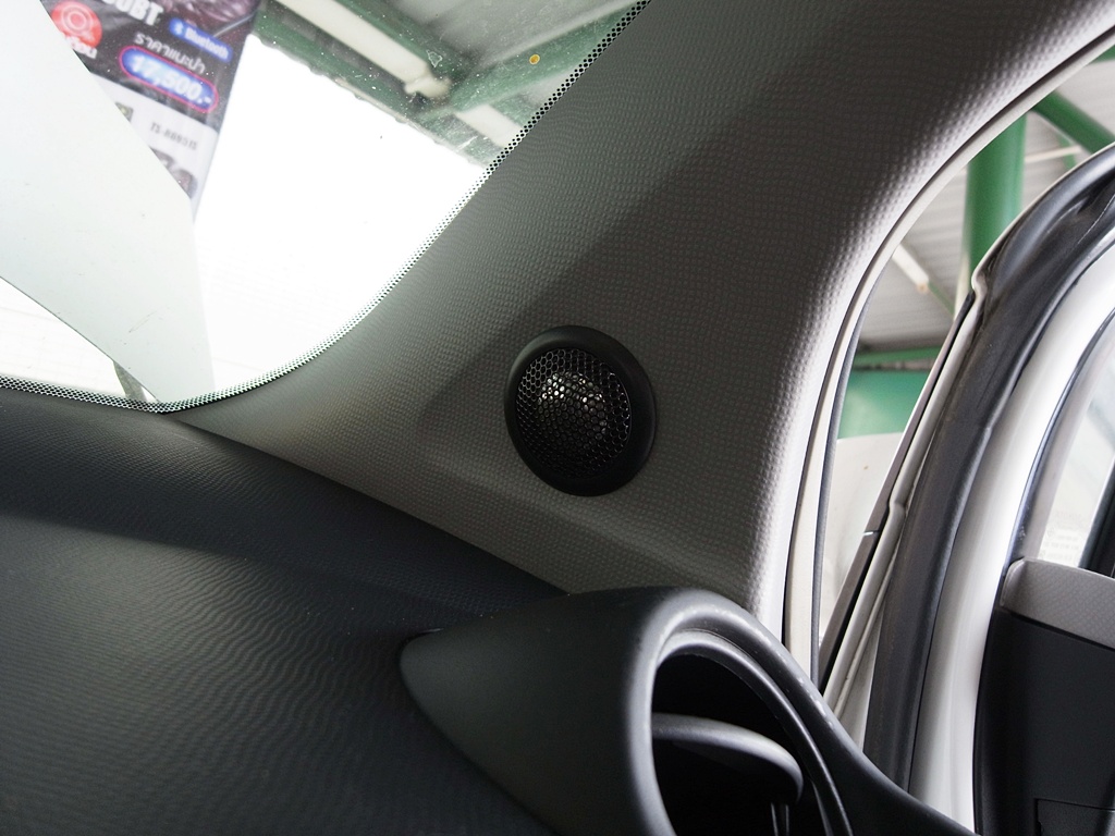 toyota yaris จอ ตรงรุ่น ลำโพง