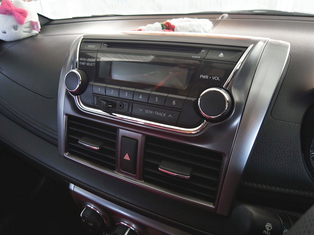 toyota yaris จอ ตรงรุ่น กล้อง หน้า หลัง