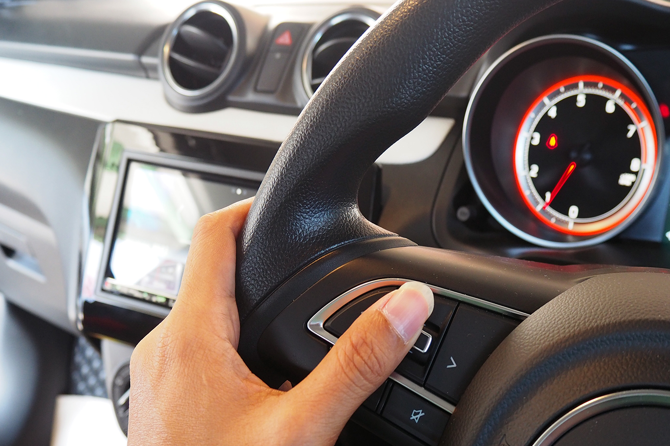suzuki swift จอ ตรงรุ่น กล้องรอบคัน 360 ชุดลำโพง 