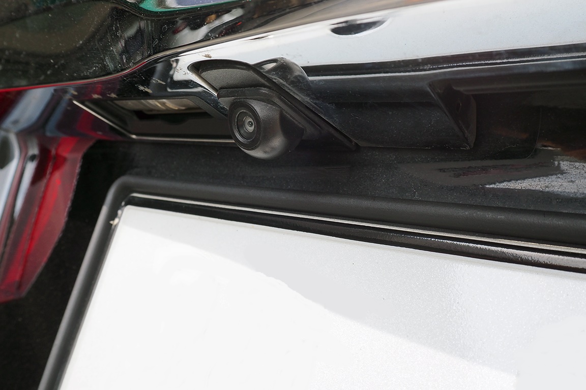 toyota alphard กล้องมองหลัง