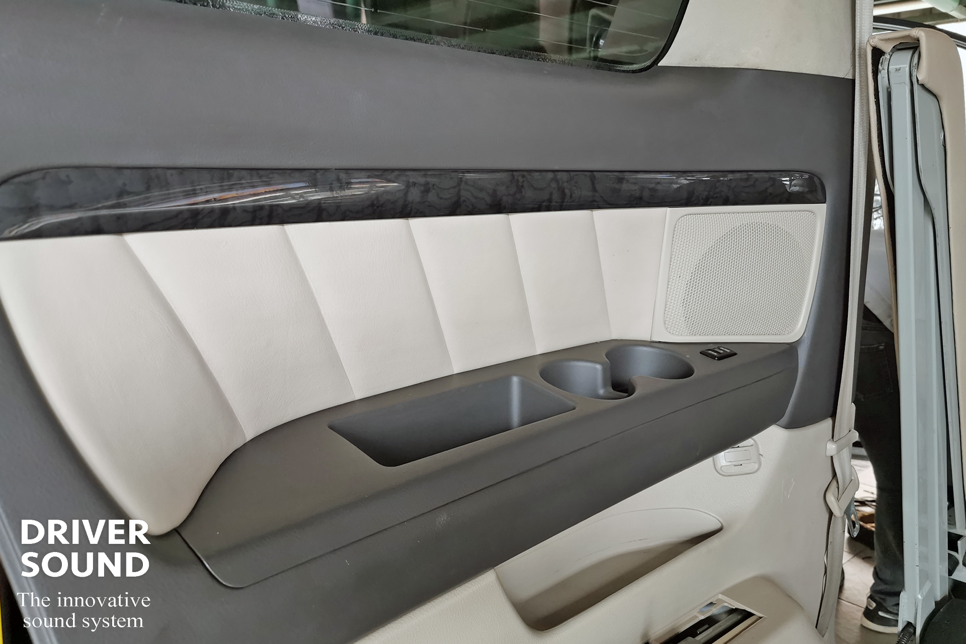 toyota alphard จอ ตรงรุ่น ระบบเสียง เครื่องเสียง กล้อง