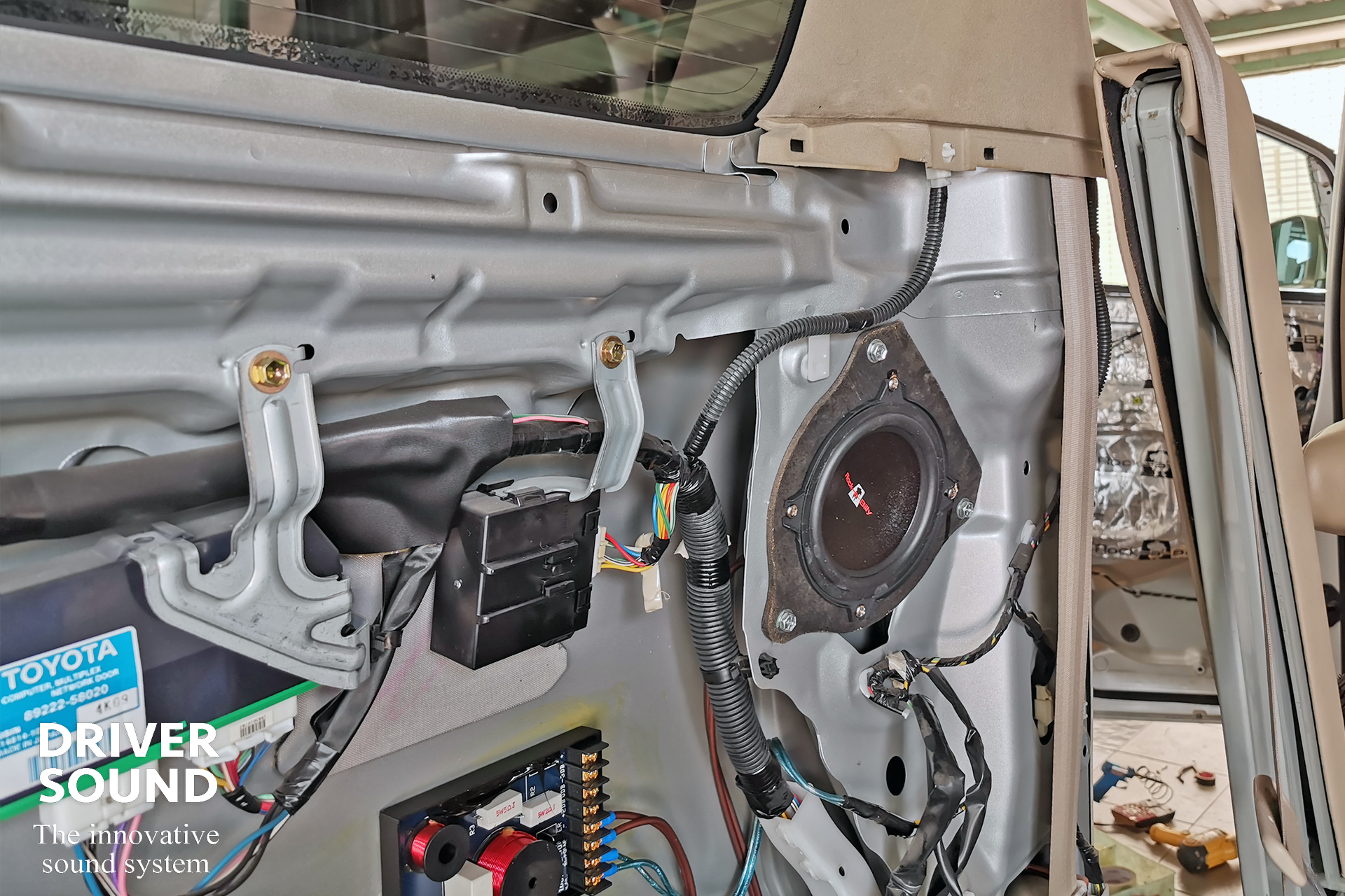 toyota alphard จอ ตรงรุ่น ระบบเสียง เครื่องเสียง กล้อง