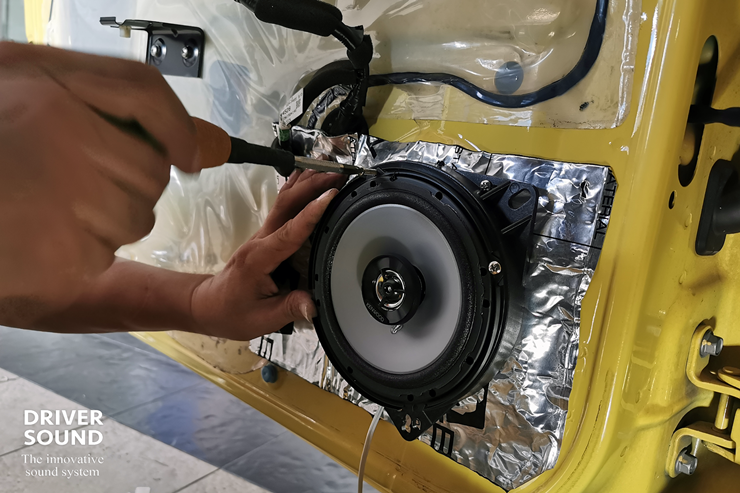 mg 3 จอ ตรงรุ่น ลำโพง