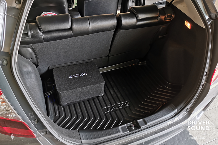 audison apex 8as2