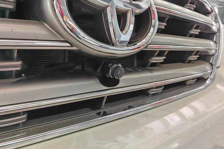 LAND CRUISER VX200 จอ android ตรงรุ่น กล้อง 360