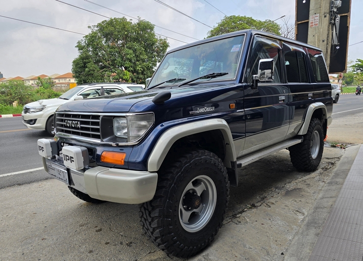 ติดตั้ง เครื่องเสียง รถยนต์ สำหรับ TOYOTA LAND CRUISER PRADO