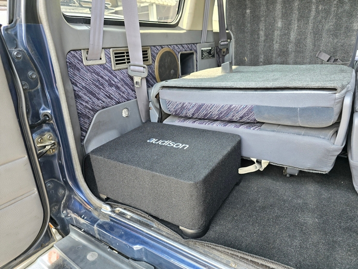 ติดตั้ง เครื่องเสียง รถยนต์ สำหรับ TOYOTA LAND CRUISER PRADO