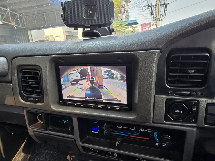 ติดตั้ง เครื่องเสียง รถยนต์ สำหรับ TOYOTA LAND CRUISER PRADO