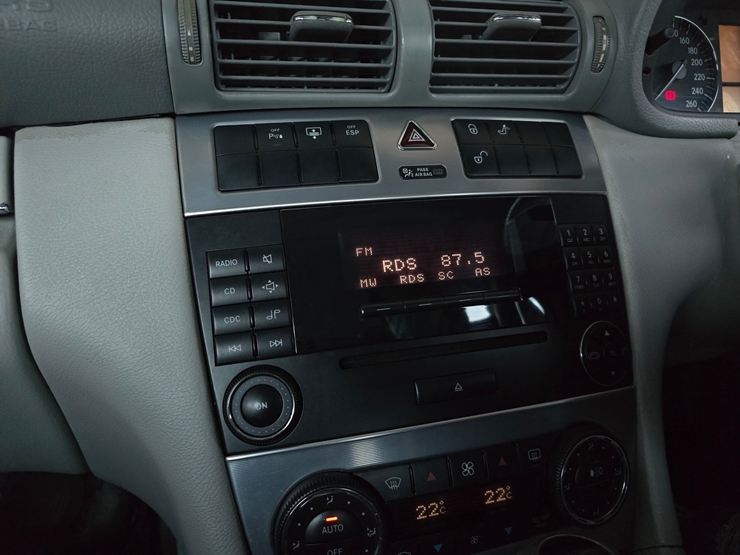 ติดตั้ง เครื่องเสียง รถยนต์ สำหรับ BENZ C_CLASS W203