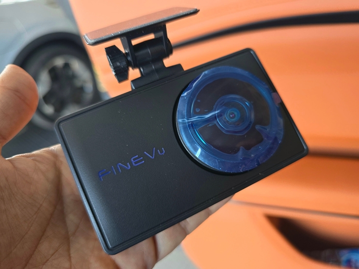 ติดตั้งกล้องบันทึก ใน HYPTEC HT EV