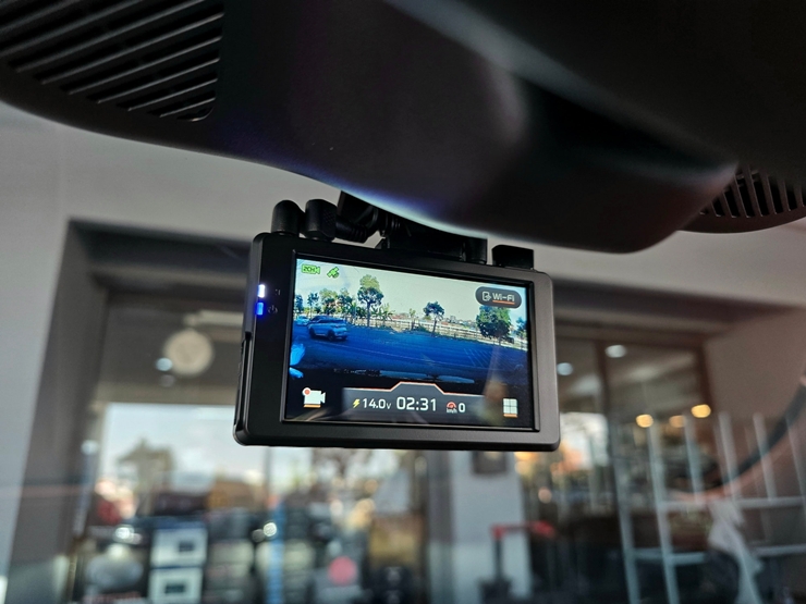 ติดตั้งกล้องบันทึก ใน HYPTEC HT EV