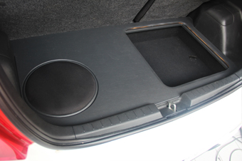 toyota yaris จอ ตรงรุ่น ตึตู้ ระบบเสียง