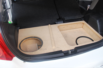 toyota yaris จอ ตรงรุ่น ตึตู้ ระบบเสียง