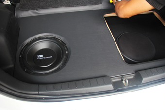 toyota yaris จอ ตรงรุ่น ตึตู้ ระบบเสียง