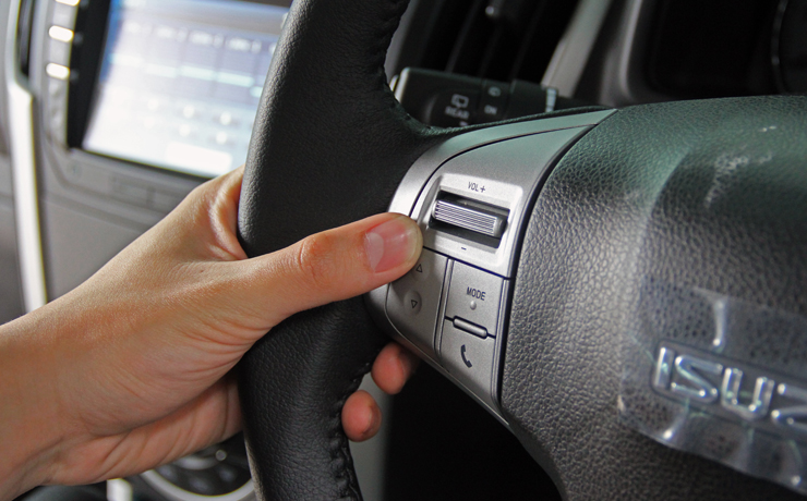 ISUZU MU-X เครื่องเสียง