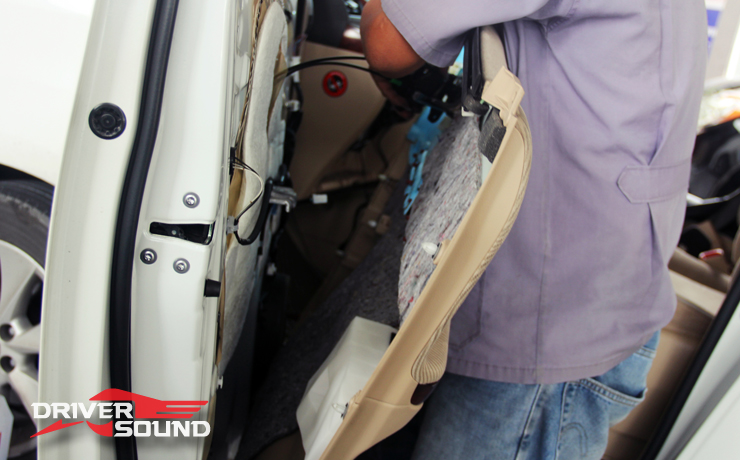 เครื่องเสียง TOYOTA ALPHARD
