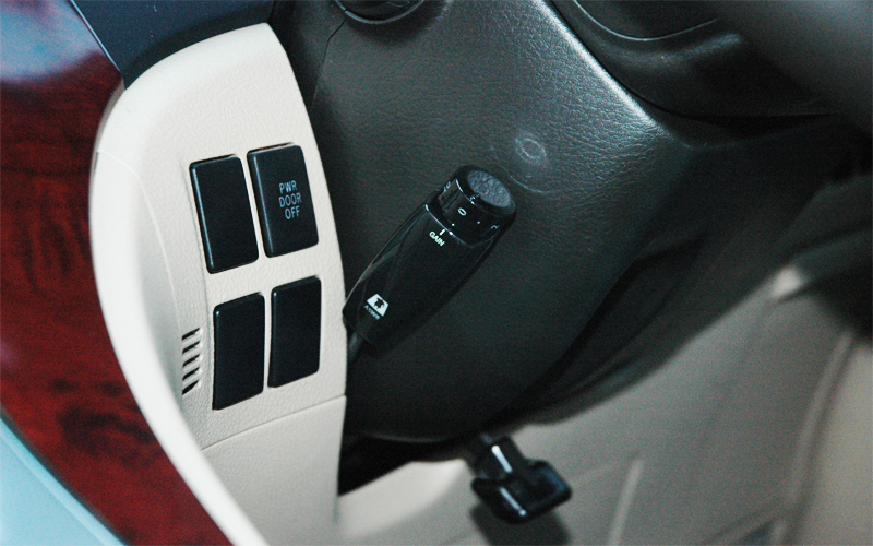 TOYOTA ALPHARD เครื่องเสียง ติดตั้ง