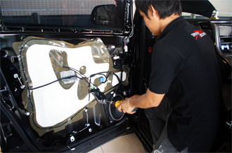 toyota vellfire เครื่องเสียง รถยนต์