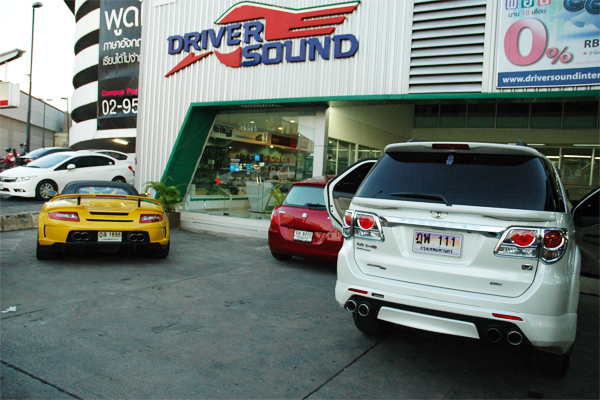 toyota fortuner จอ ตรงรุ่น kenwood ระบบเสียง