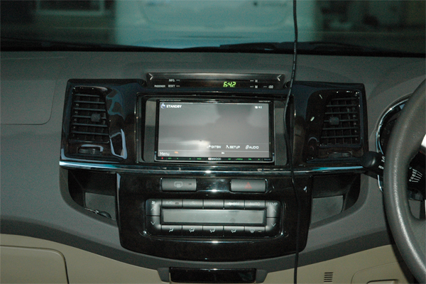 toyota fortuner จอ ตรงรุ่น kenwood ระบบเสียง
