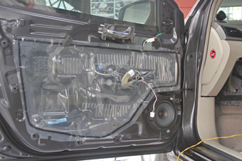 nissan sylphy เครื่องเสียง รถยนต์