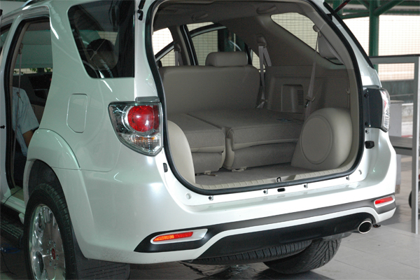 FORTUNER จอ kenwood ตรงรุ่น ลำโพงเสาเอ ระบบเสียง