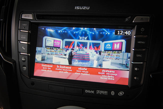 ISUZU D-MAX  ติดตั้ง ดิจิตอลทีวี digital tv