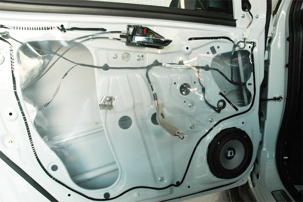 suzuki swift จอ ตรงรุ่น ลำโพง