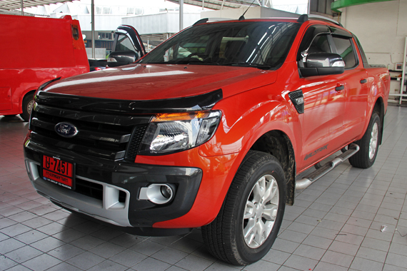 ออกแบบติดตั้งเครื่องเสียงรถยนต์ ใน FORD RANGER